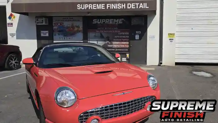 Ford Thunderbird Front