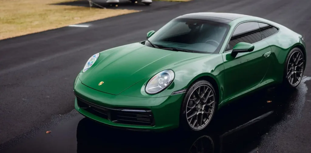 Porsche in STEK DYNOgreen gloss color PPF